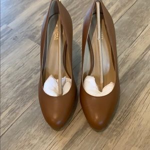 Michael Kors Cognac heels